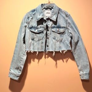 Good condition Zara denim jacket.
